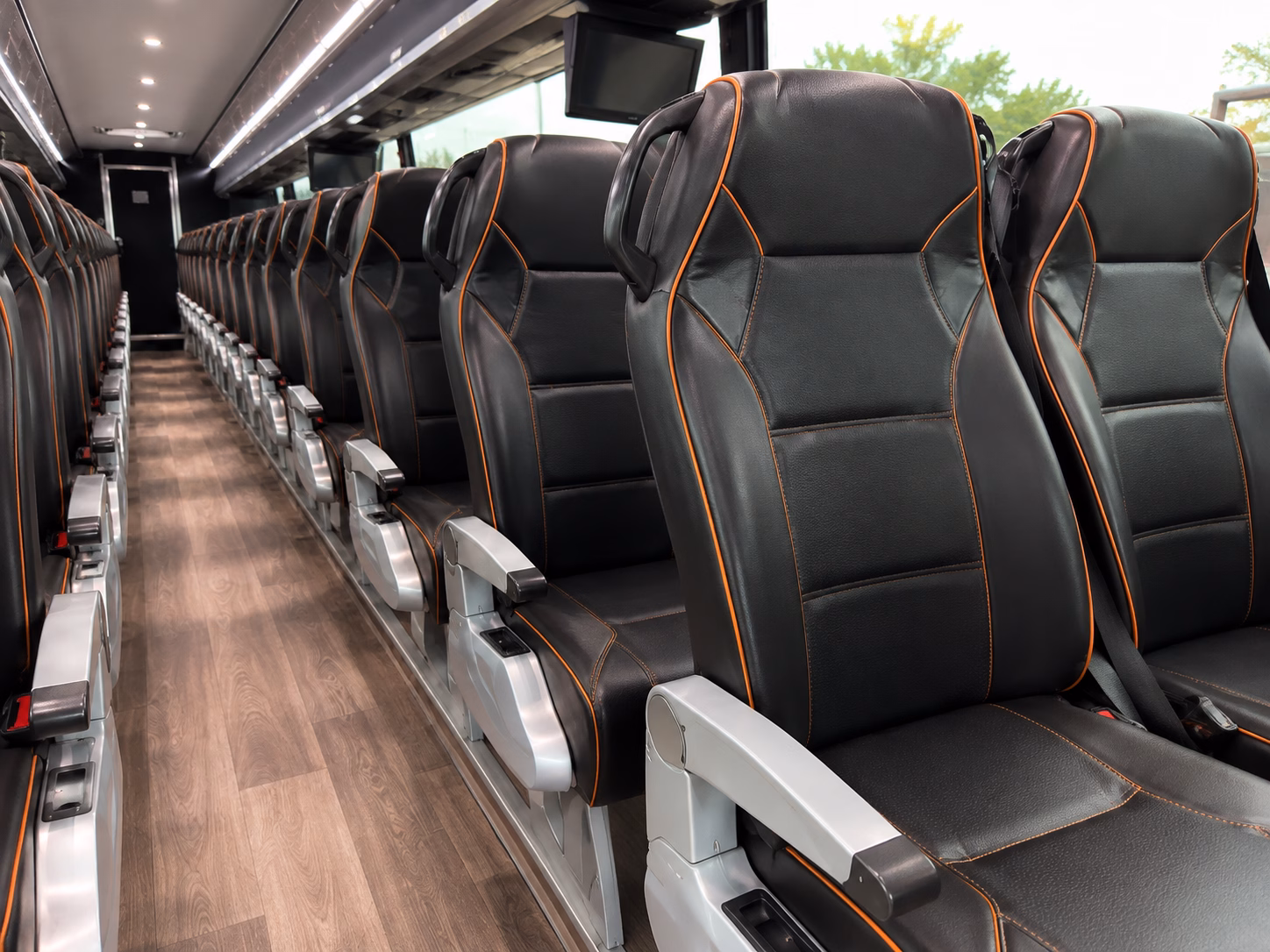 shuttle services for airline crews and airport staff in costa mesa